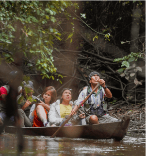 Excursión en canoa